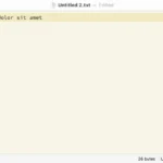 Giao diện CotEditor với cửa sổ trống, một dòng văn bản và thanh trạng thái hiển thị số ký tự, số từ.