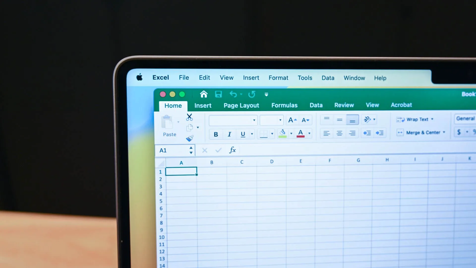 Giao diện Microsoft Excel trên máy Mac, minh họa cách tạo danh sách thả xuống trong ô.