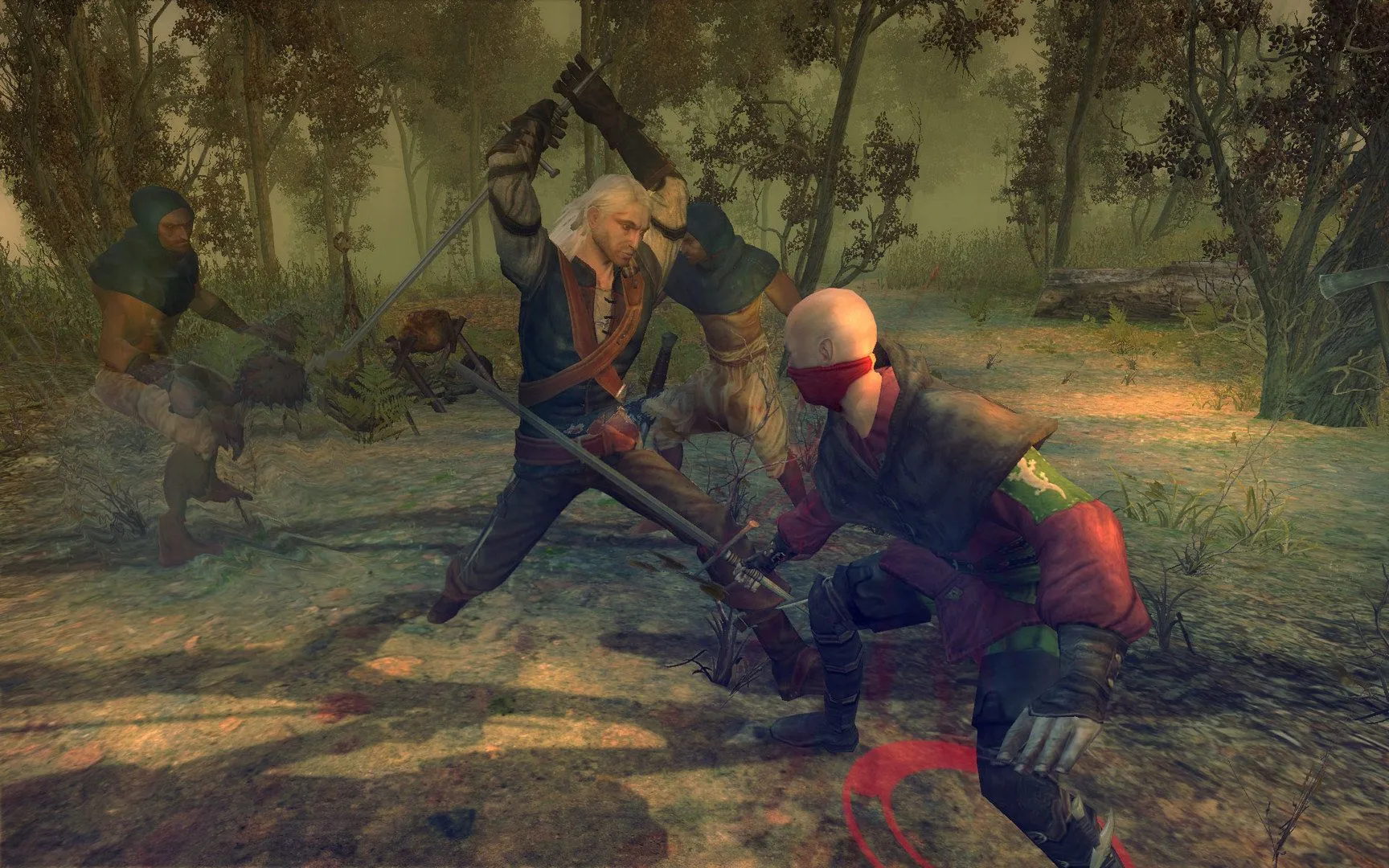Hình ảnh gốc của trò chơi The Witcher năm 2007, với Geralt đang chiến đấu trong môi trường fantasy.