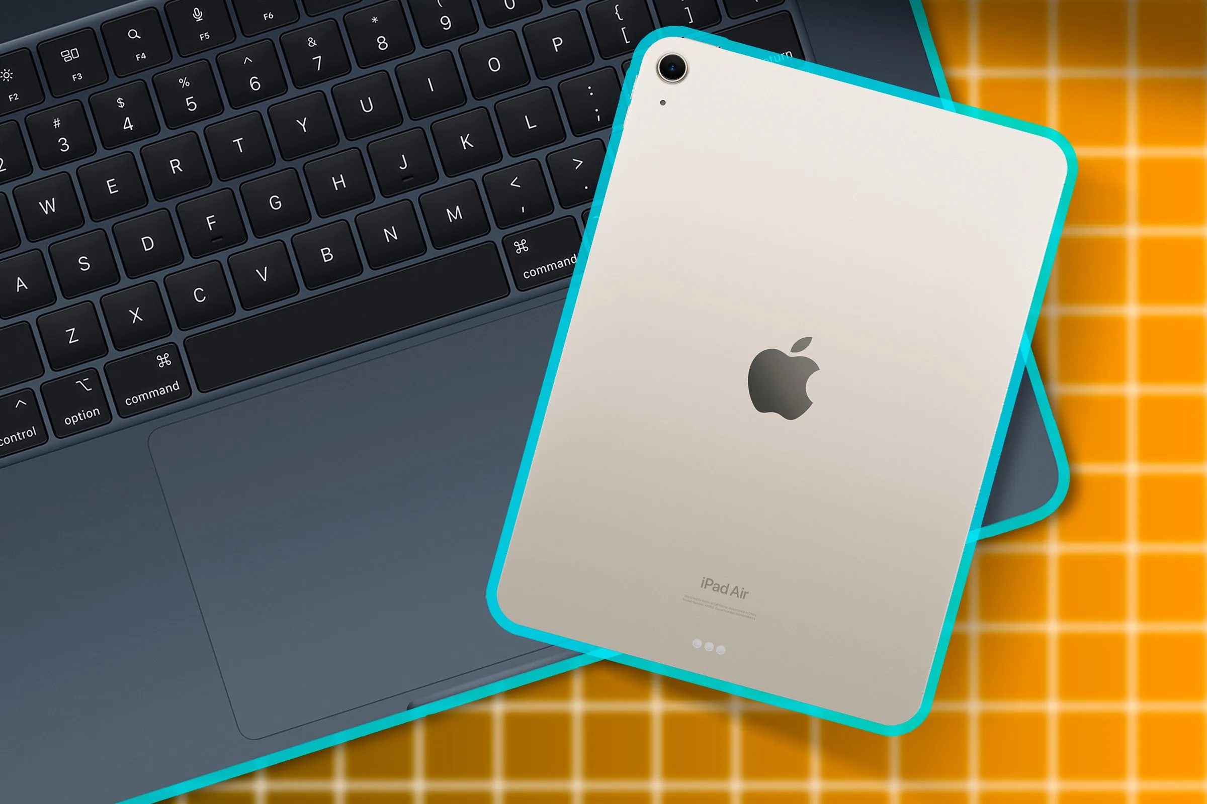 iPad kết hợp với bàn phím rời mang lại trải nghiệm làm việc năng suất, linh hoạt hơn laptop và smartphone.