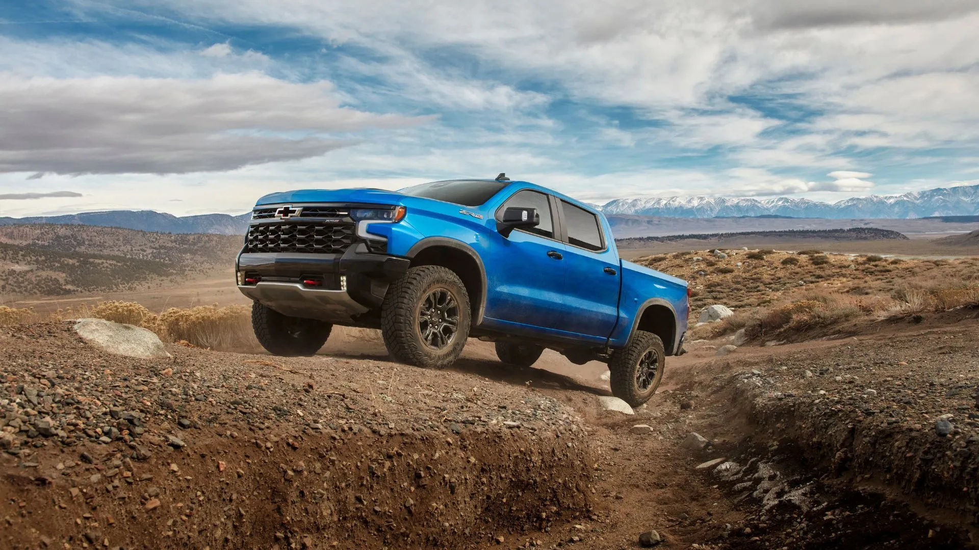 Mẫu xe bán tải Chevrolet Silverado ZR2 2024, minh họa cho đợt thu hồi lớn từ GM.