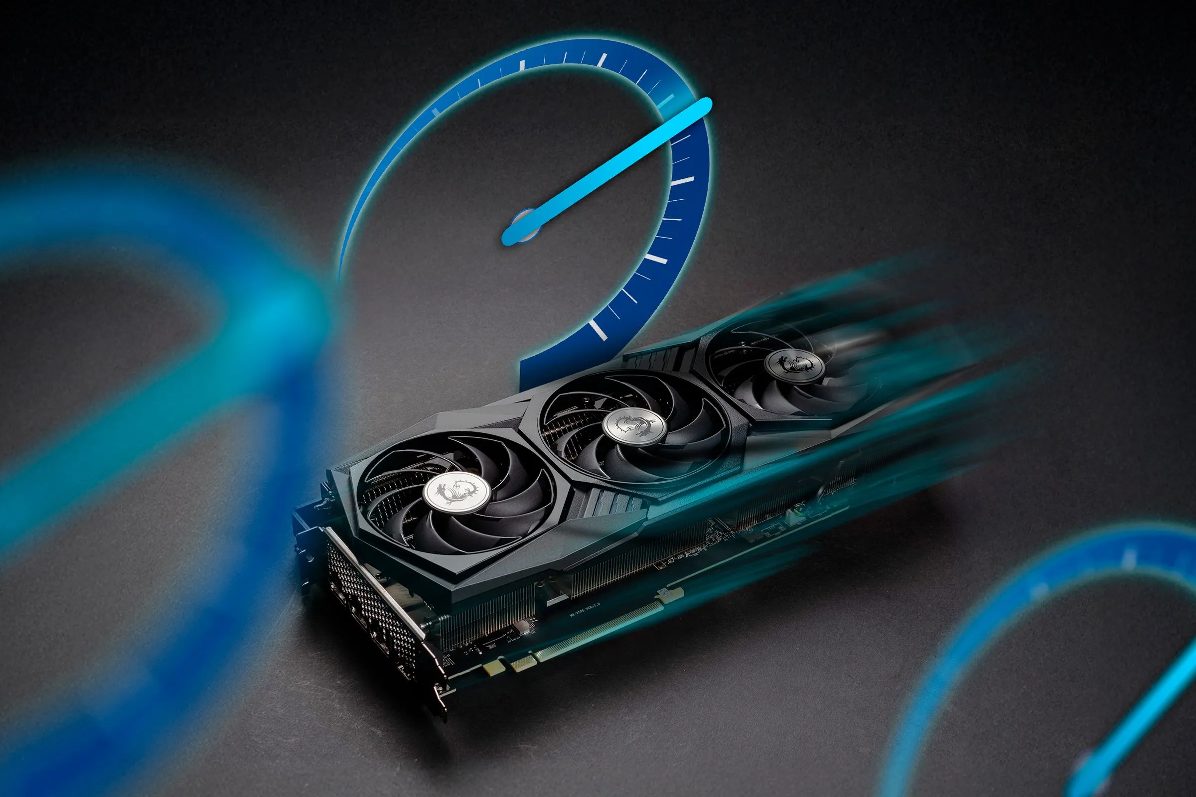 Một card đồ họa (GPU) với hiệu ứng chuyển động nhanh và đồng hồ đo hiệu suất, minh họa tầm quan trọng của việc cập nhật driver để tối ưu hiệu năng chơi game.