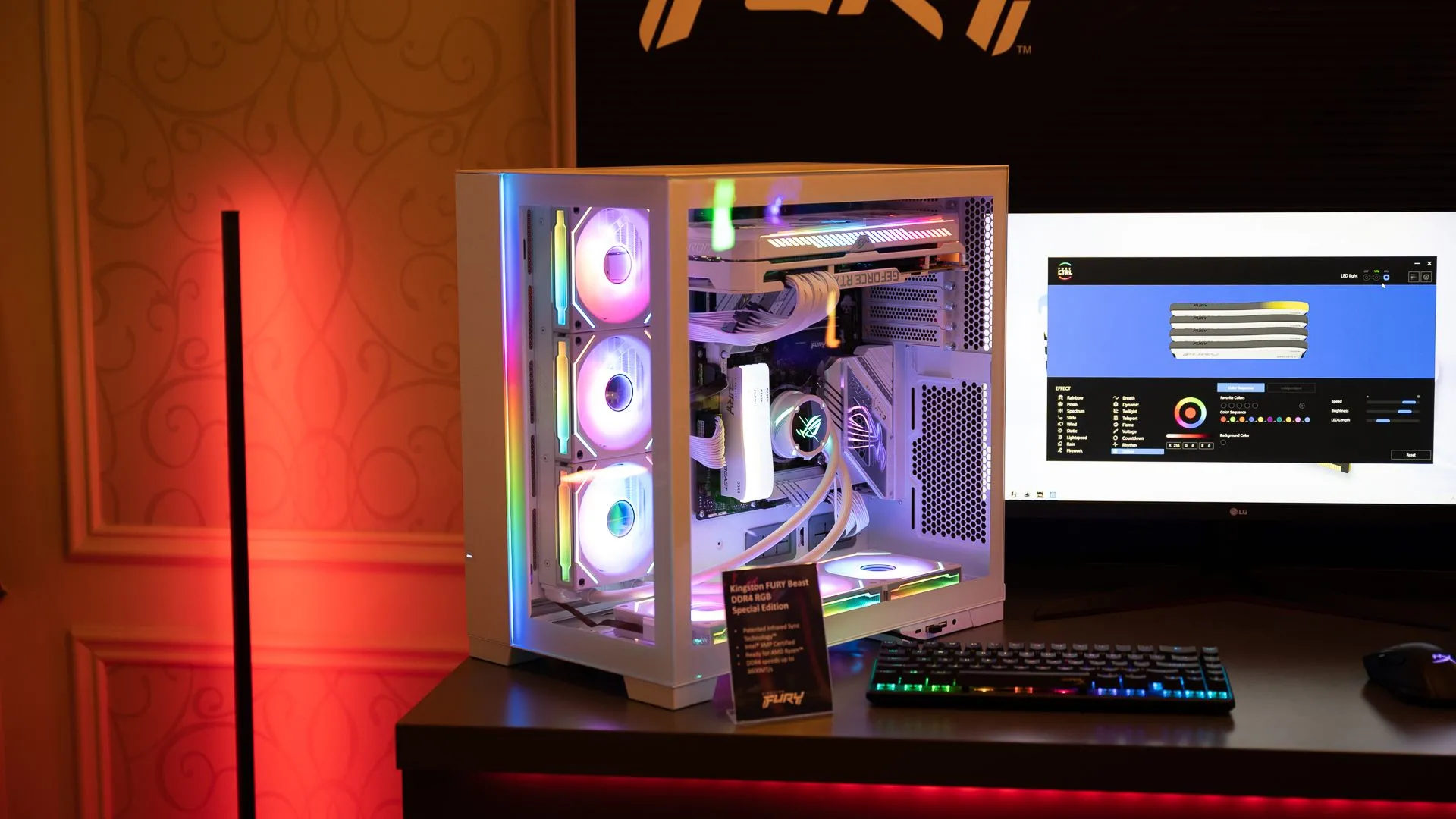 Thùng máy tính gaming với linh kiện cao cấp, quạt RGB và card đồ họa RTX