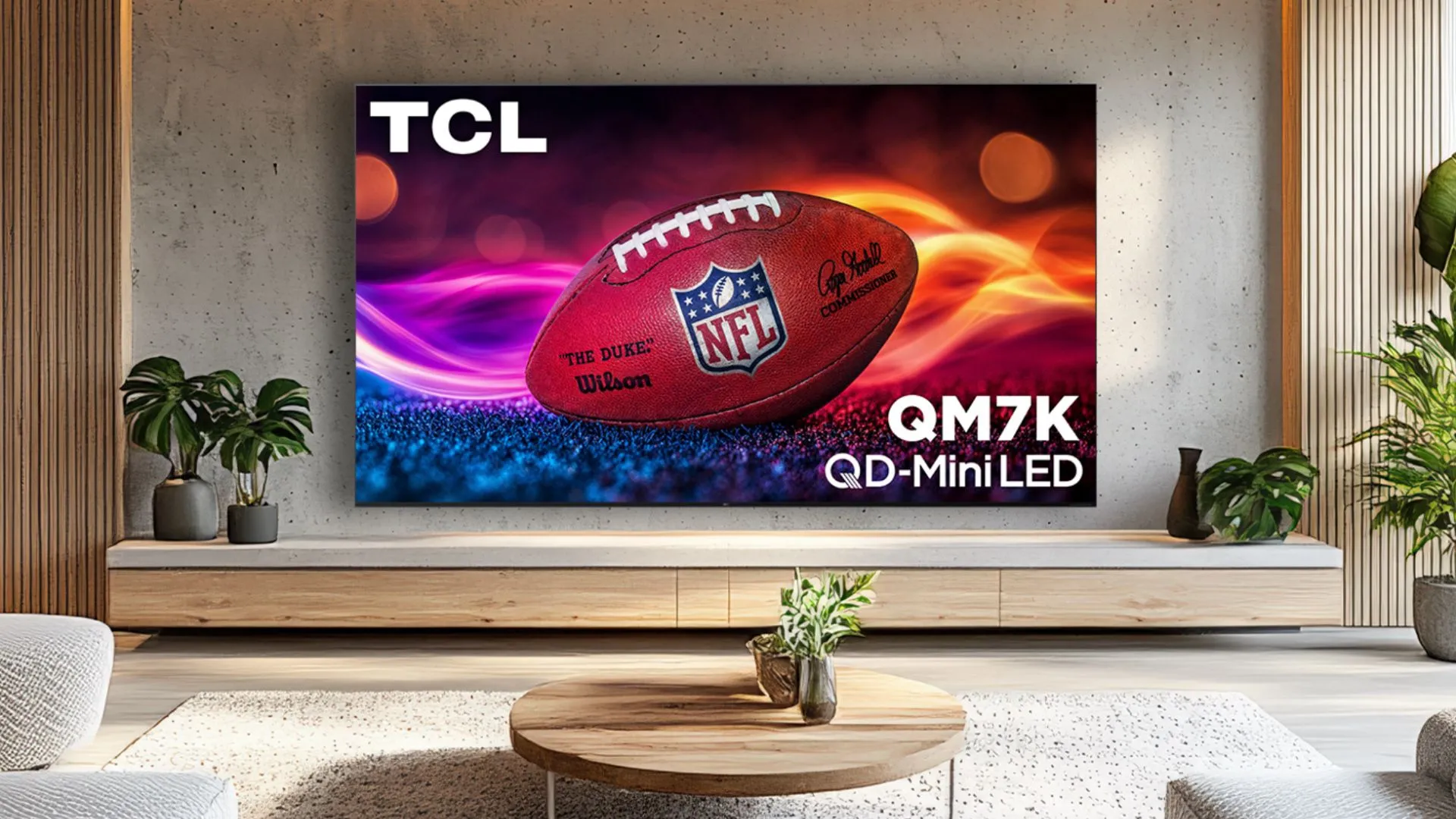 Tivi TCL QM7K Mini-LED hiển thị hình ảnh rực rỡ
