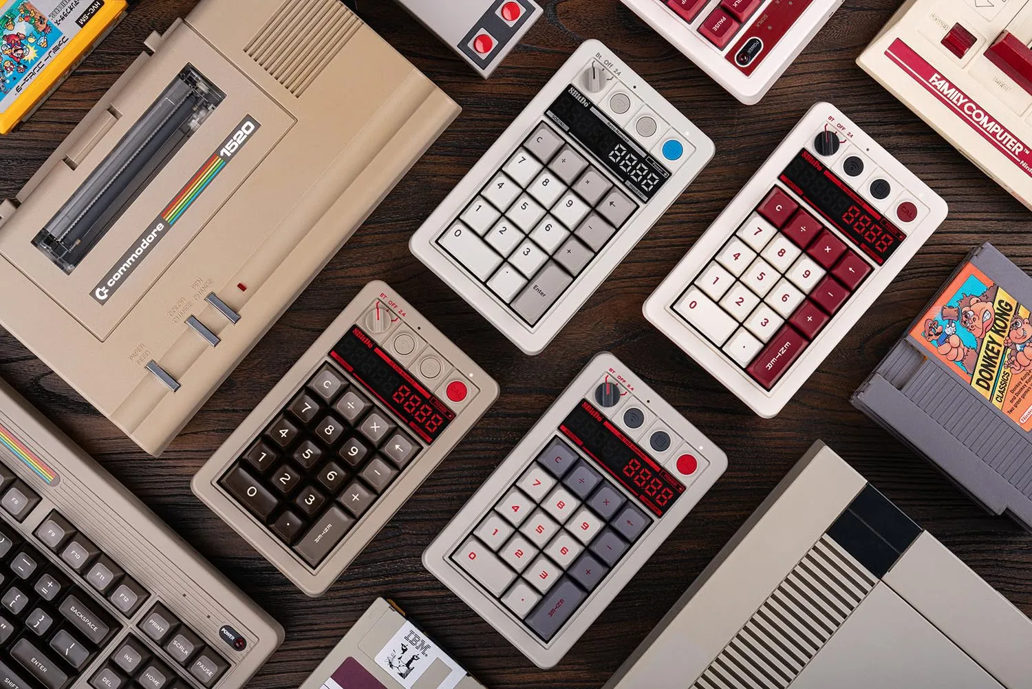 Bàn phím số cơ học 8BitDo (numpad) mang phong cách retro