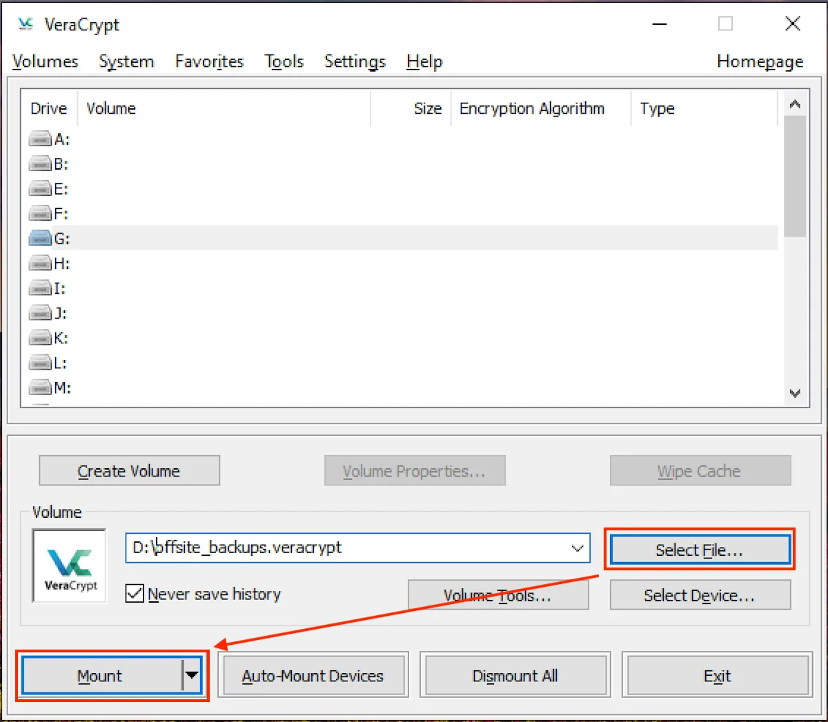 Chọn tệp container VeraCrypt và ký tự ổ đĩa để gắn volume mã hóa, sẵn sàng cho việc truy cập dữ liệu