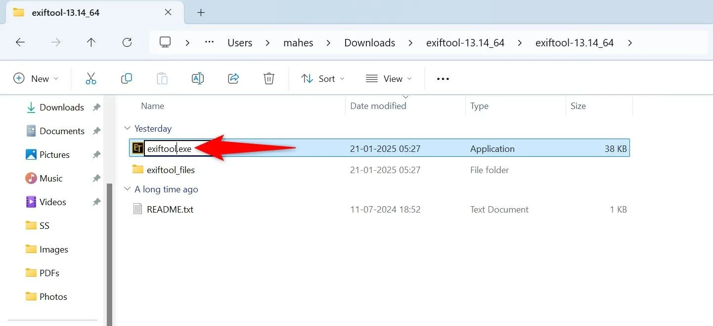 Đổi tên tệp exiftool(-k).exe thành exiftool.exe trong File Explorer