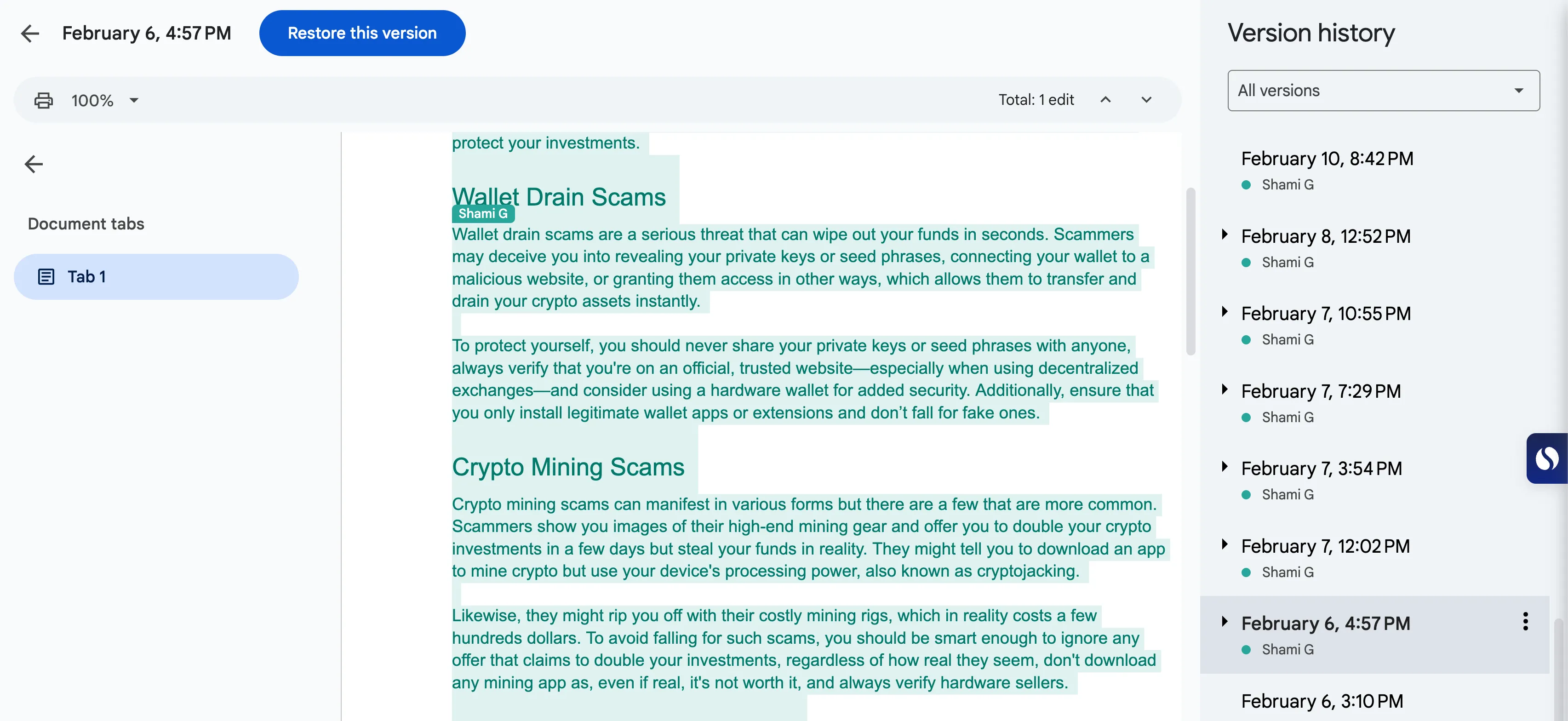 Giao diện kiểm tra lịch sử phiên bản tài liệu trong Google Docs, minh họa tính năng quan trọng cho quản lý nội dung.