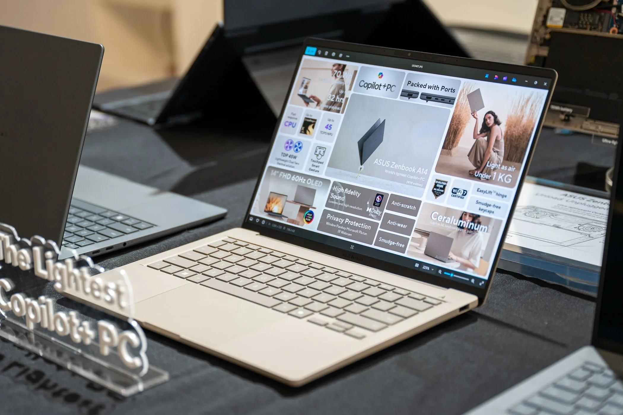 Laptop ASUS Zenbook A14 chạy chip Snapdragon