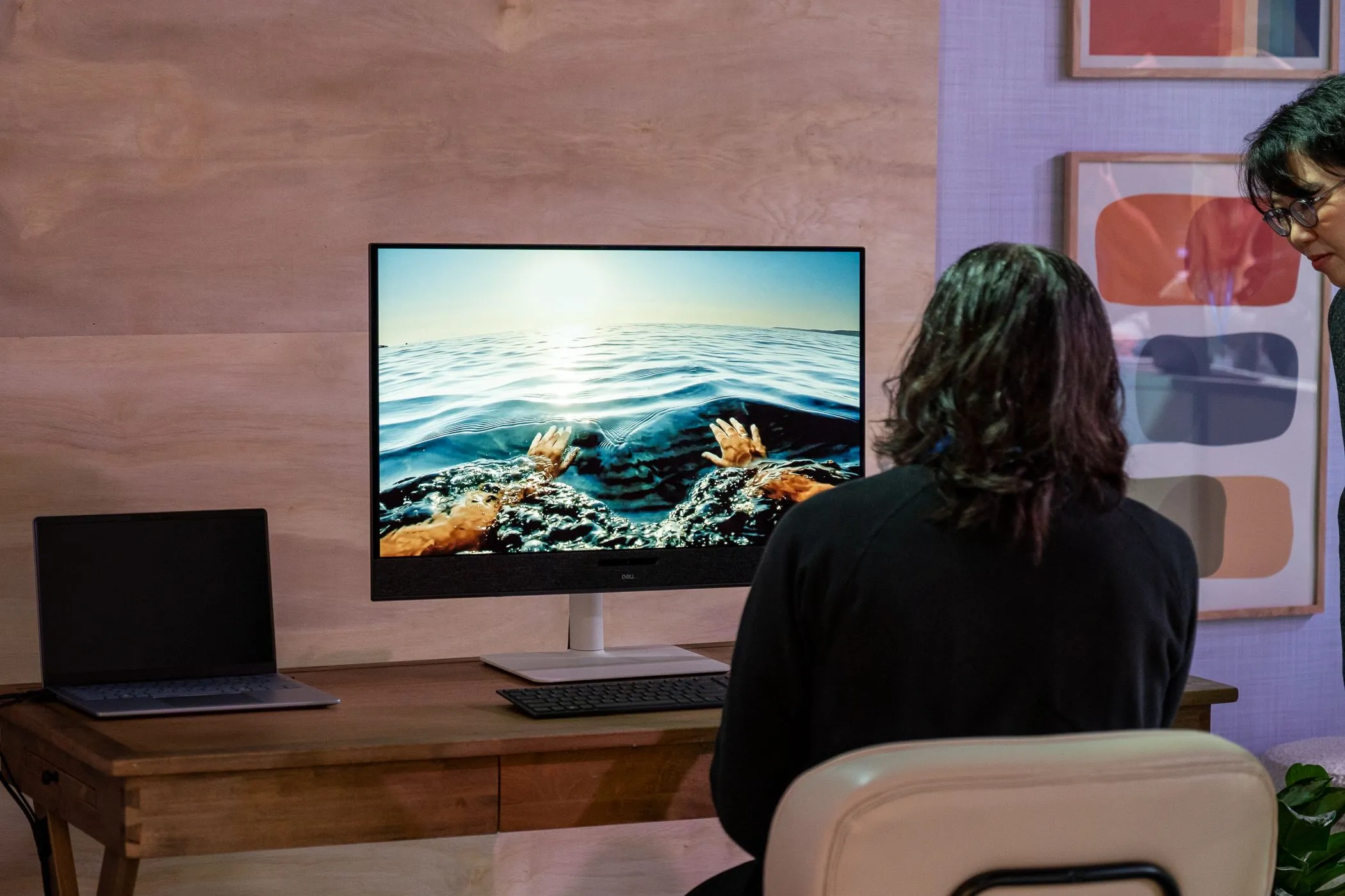 Màn hình Dell UltraSharp 4K với công nghệ IPS Black