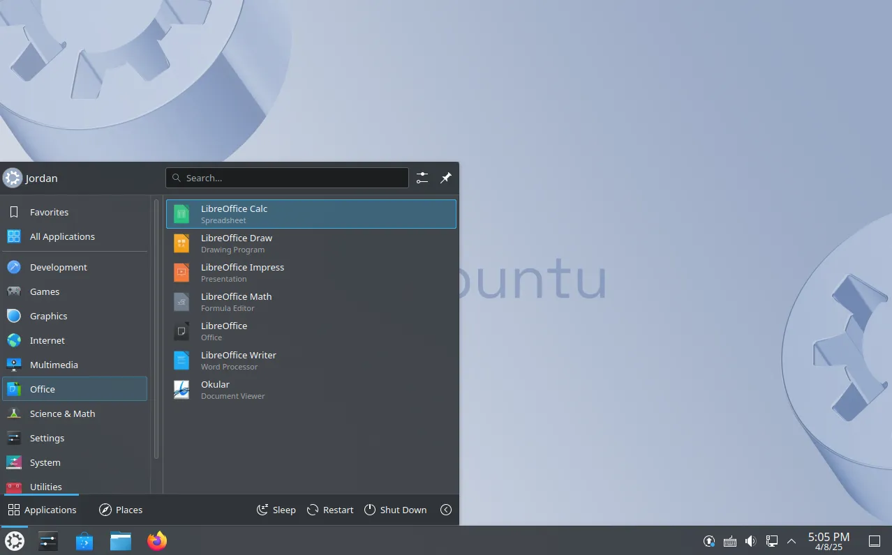 Màn hình desktop Kubuntu với menu khởi chạy ứng dụng mở