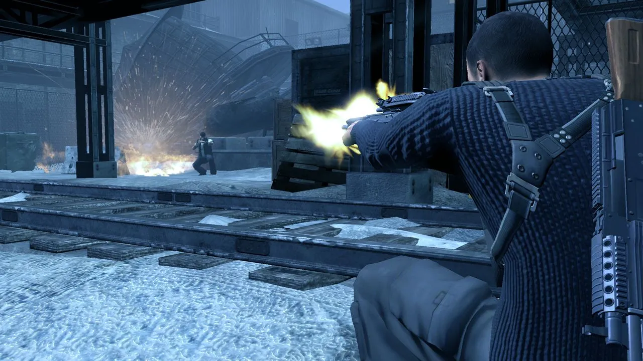 Người chơi trong một pha đấu súng căng thẳng của Alpha Protocol