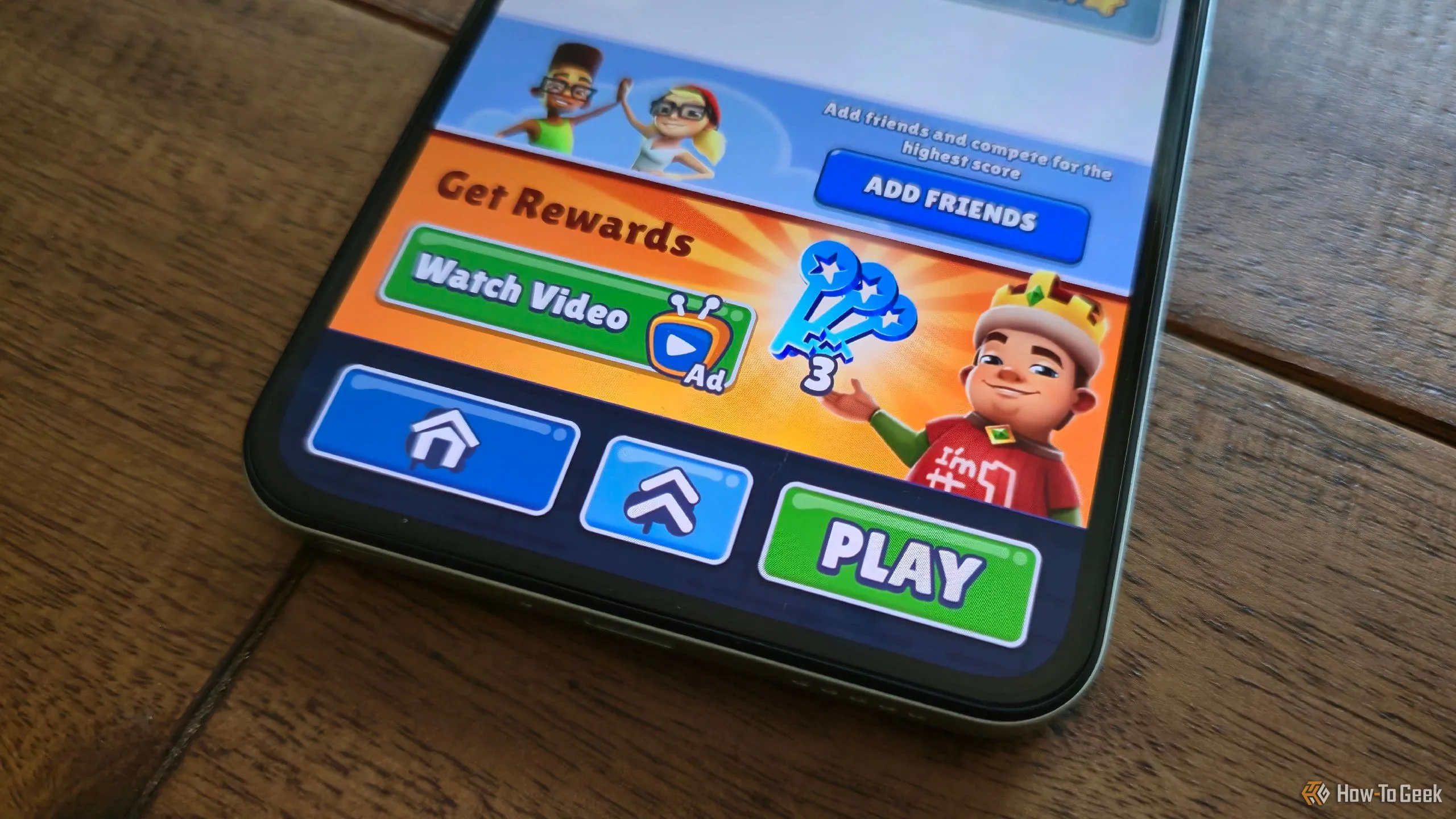 Quảng cáo trong game Subway Surfers trên điện thoại, một ví dụ về cách game miễn phí dùng cơ chế kích thích hành vi chi tiêu.