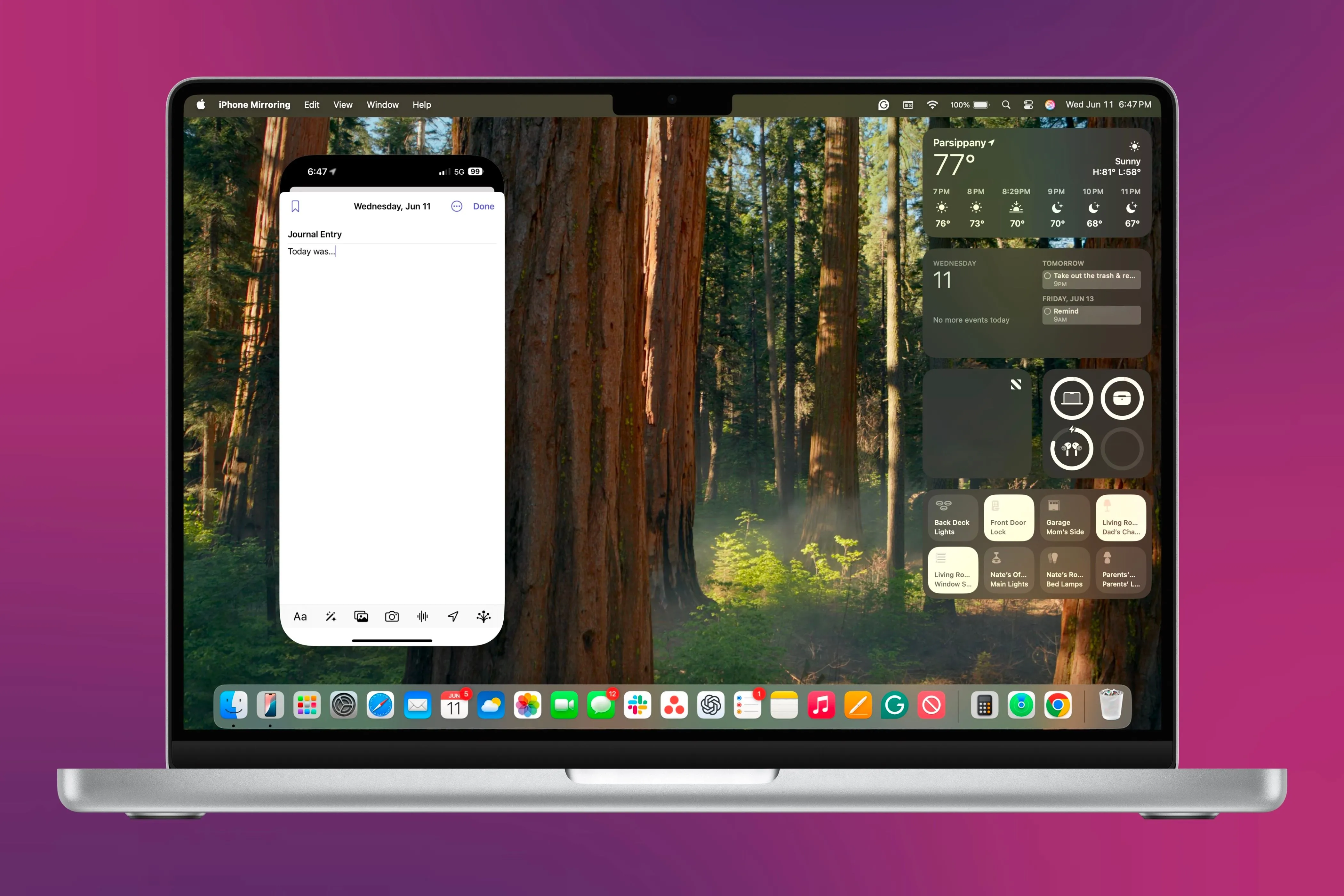 Tính năng iPhone Mirroring hiển thị ứng dụng Journal trên màn hình Mac, cho phép người dùng gõ nhật ký từ máy Mac