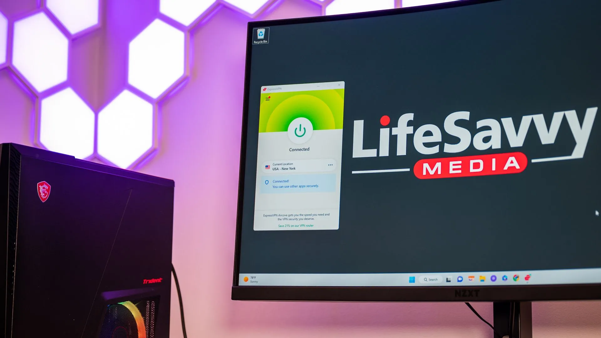 Giao diện phần mềm ExpressVPN đang hoạt động trên máy tính chạy Windows 11.