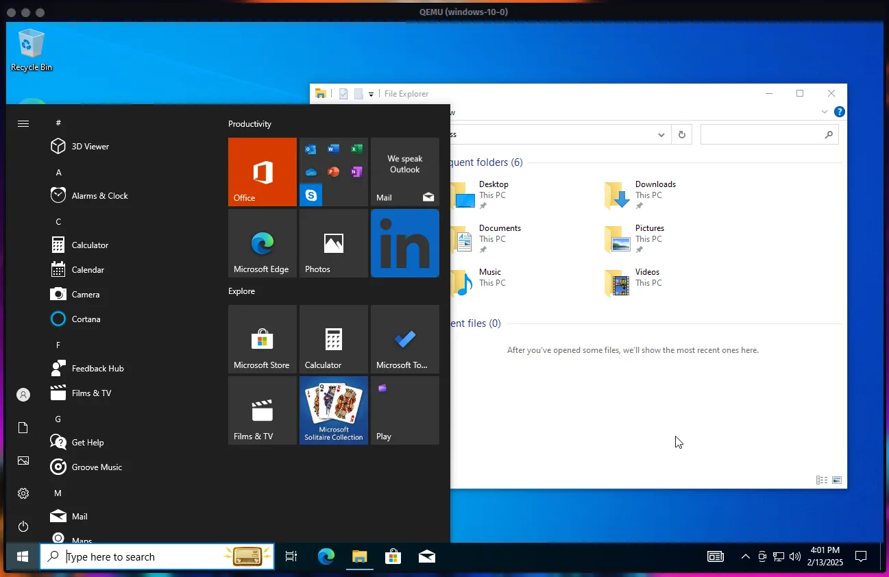 Màn hình desktop Windows 10 được chạy trong cửa sổ QEMU