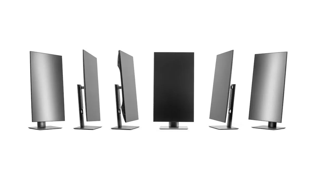 Nhiều màn hình máy tính được đặt ở chế độ dọc (portrait mode) cho mục đích làm việc