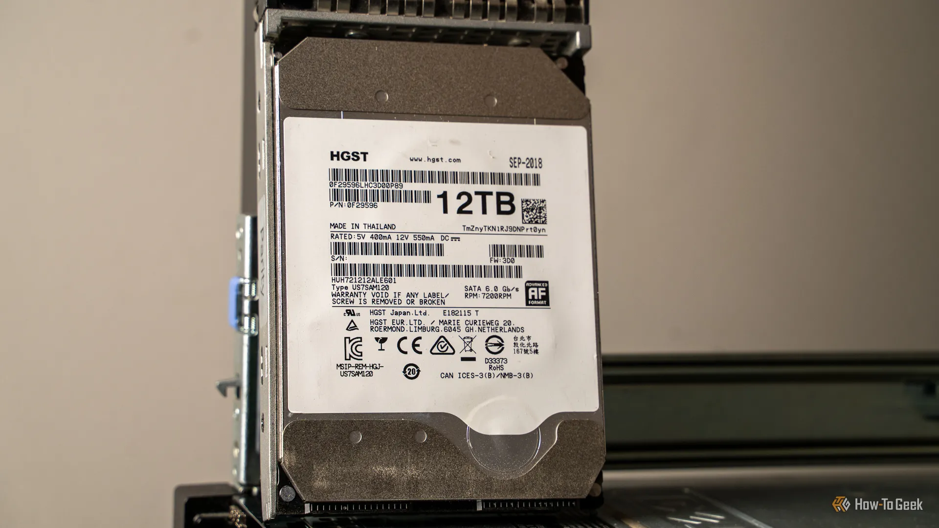 Ổ cứng HGST 12TB Helium được chứng nhận lại