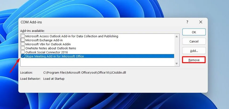 Tùy chọn Remove trong cửa sổ COM Add-ins giúp loại bỏ tiện ích gây lỗi Outlook